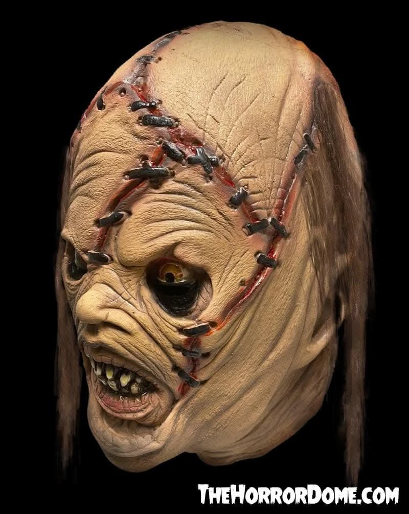 "Leatherface The Hunter Of Plainfield" HD Studios Pro Mask - Image 2