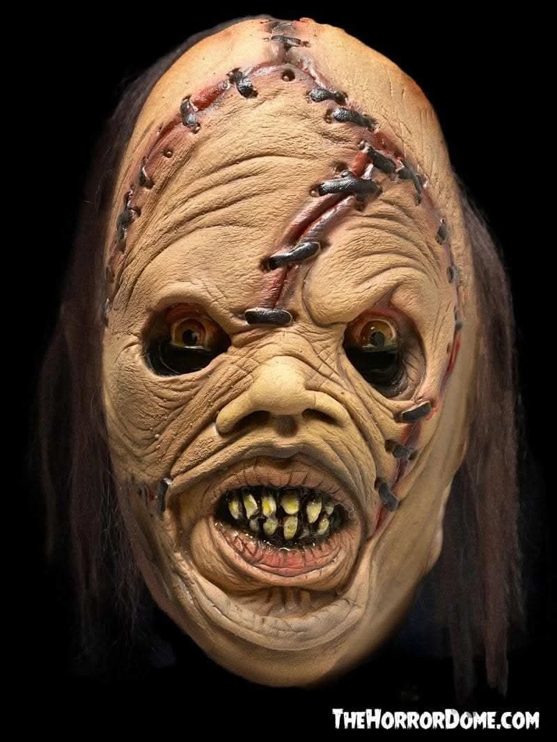 "Leatherface The Hunter Of Plainfield" HD Studios Pro Mask
